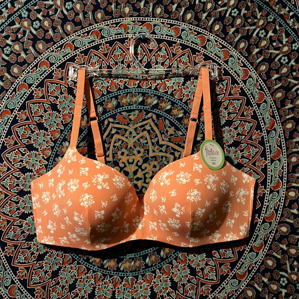 Wireless never worn bra